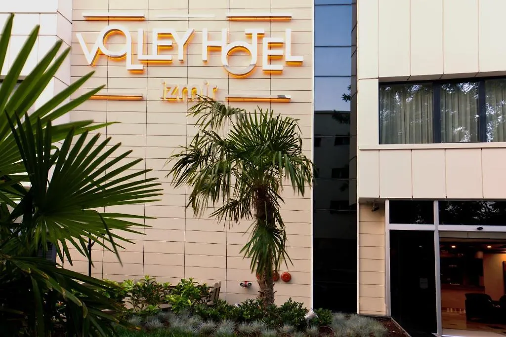 Volley Hotel إزمير