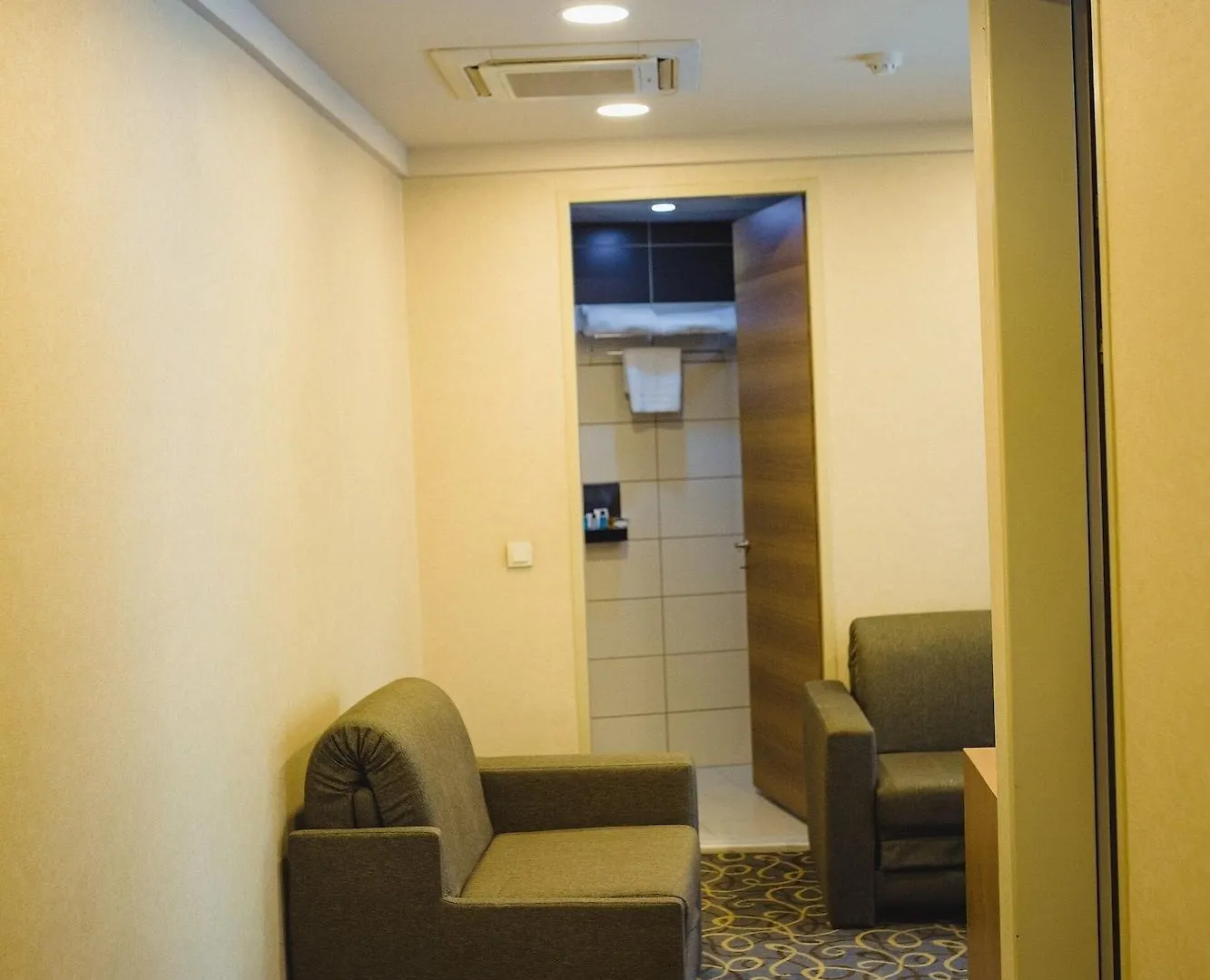Volley Hotel Izmir 4*,  Turkey
