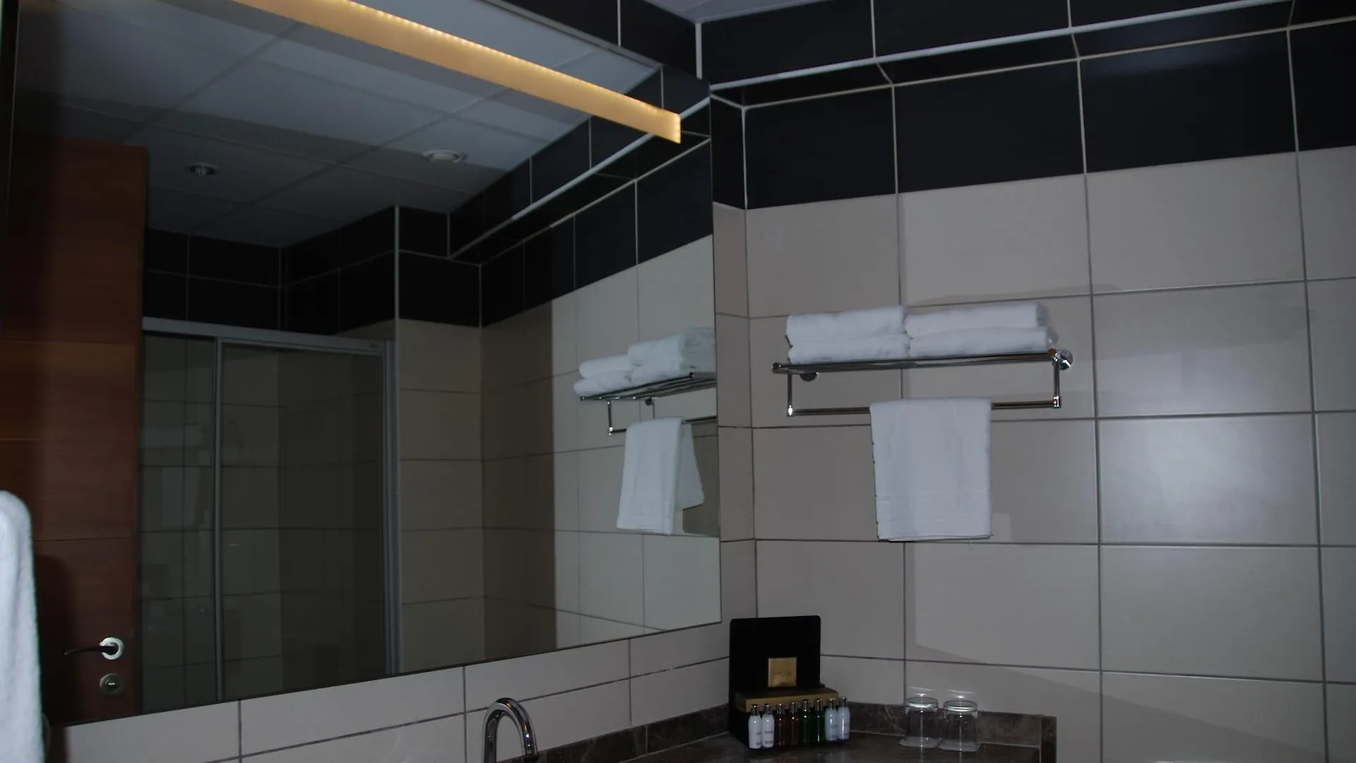 ****  Volley Hotel Izmir Turkey