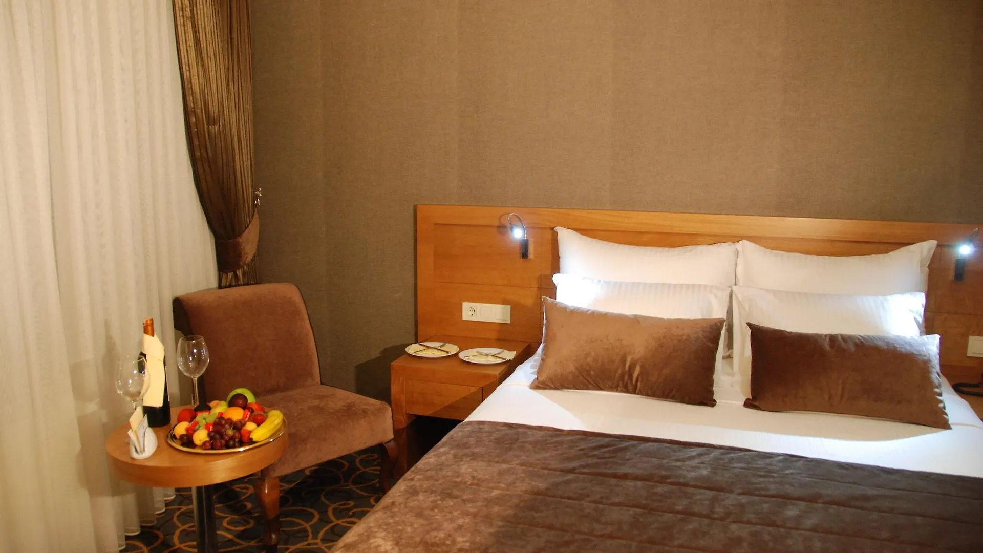 Volley Hotel Izmir 4*,  Turkey